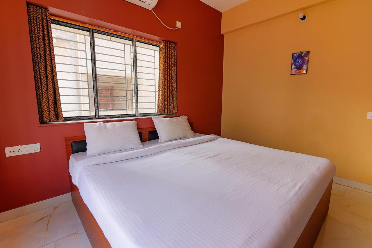 Fabhotel Amar Raj 3*